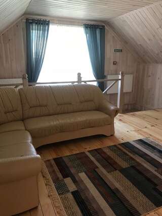 Дома для отпуска Holiday home with sauna in Pochaiv Почаев Семейный номер с сауной-9