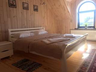 Дома для отпуска Holiday home with sauna in Pochaiv Почаев Семейный номер с сауной-11